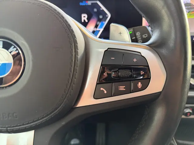 BMW X5 xDrive50e 2023 Hybride Benzine 27