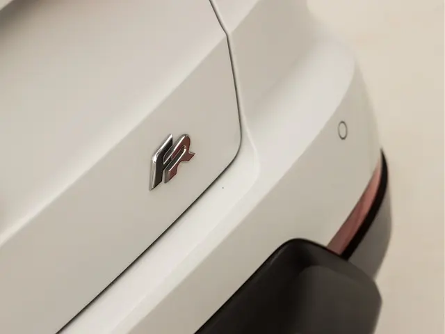 SEAT Arona 1.0 TSI FR Sport 2018 Benzine 28