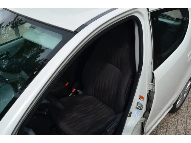Nissan Pixo 1.0 Look | Airco | NAP | LMT Wielen 2012 Benzine 7