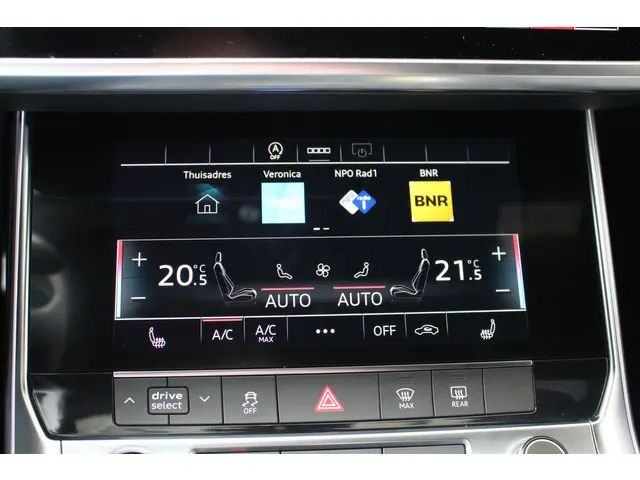 Audi A6 Avant 40 TFSI S-Line Competition 2023 Benzine 24