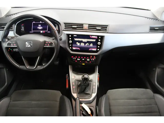 SEAT Arona 1.6 TDI Style Business Intense 2020 Diesel 12