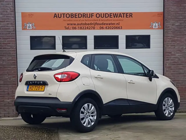 Renault Captur 0.9 TCe Dynamique 2013 Benzine 4