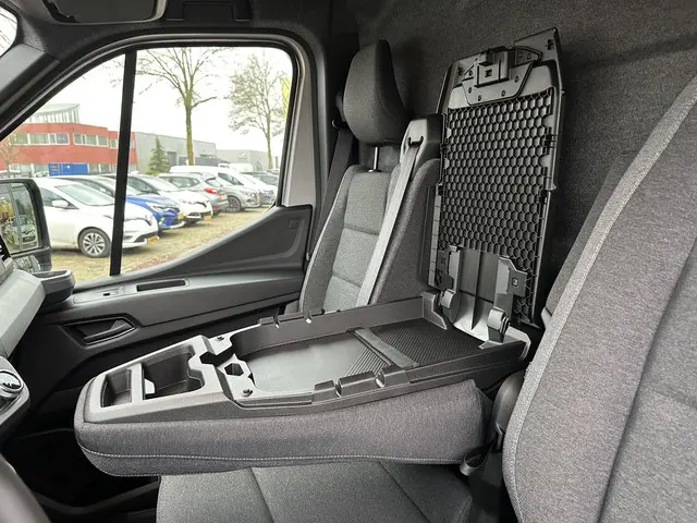 Renault Master T35 2.0 dCi 130 L2H2 Advance 2024 Diesel 45