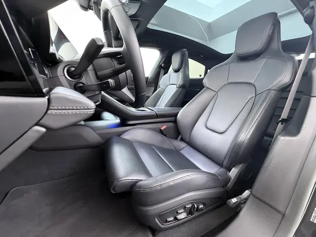 Porsche Taycan Performance 84 kWh 2024 Elektrisch 20