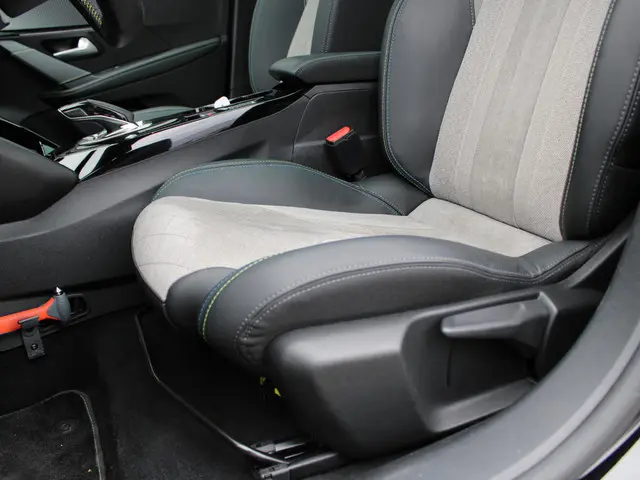 Peugeot e-208 EV GT 350 50 kWh 2020 Elektrisch 14