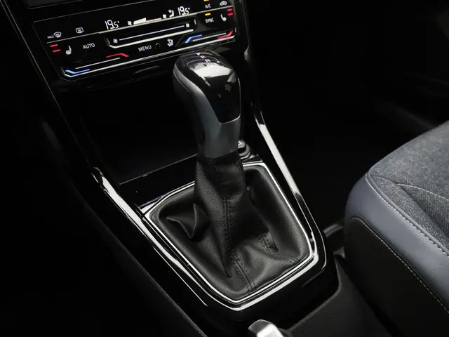 Volkswagen T-Cross 1.0TSI/116PK Style DSG 2025 Benzine 34