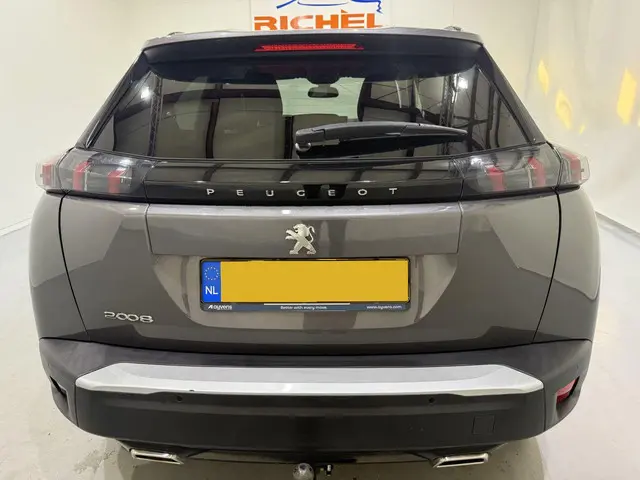 Peugeot 2008 1.2 PureTech Allure Automaat 2020 Benzine 5