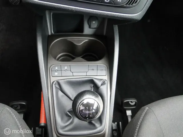 SEAT Ibiza 1.2. benzine, schakel, 182133 km 2014 Benzine 17