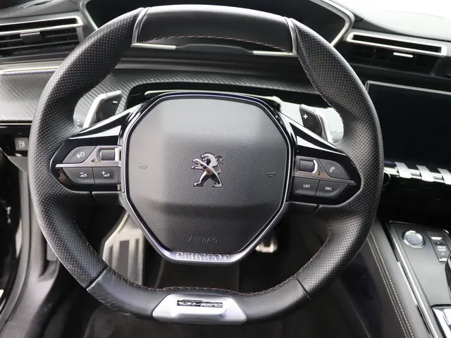 Peugeot 508 SW 1.6 HYbrid GT 2021 Hybride Benzine 24