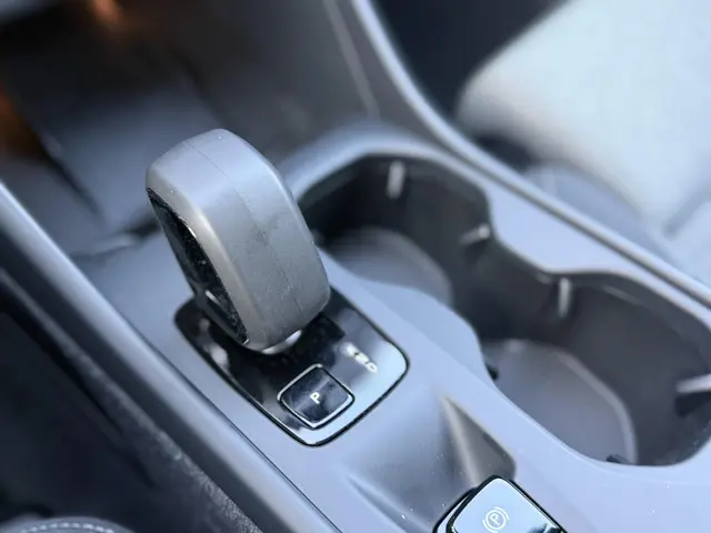 Volvo XC40 2.0 B4 Core 2024 Benzine 12