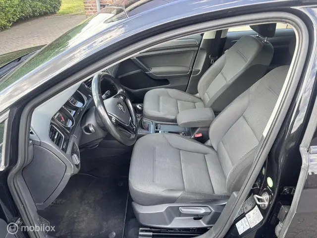 Volkswagen Golf 1.0 TSI Trendline 2018 Benzine 9