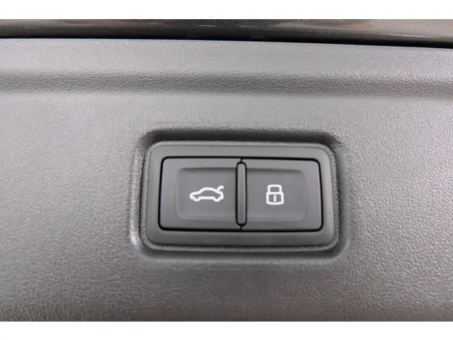 Audi A6 Avant e-tron S6 100 kWh 2025 Elektrisch 46
