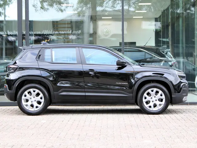 Jeep Avenger 1.2 Altitude 2024 Benzine 7