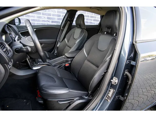 Volvo V40 1.5 T2 Polar+ 2019 Benzine 7