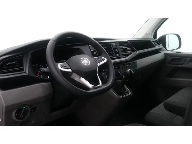 Volkswagen Transporter L2H1 2.0 TDI 150pk 2023 Diesel 20