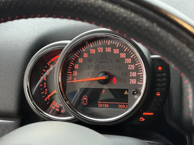 MINI Countryman Mini 1.5 Cooper Pepper 2017 Benzine 27