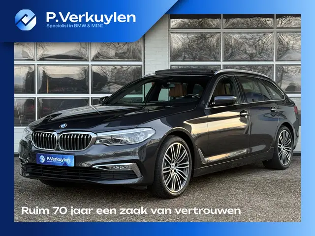BMW 5 Serie Touring 520i High Executive 2018 Benzine