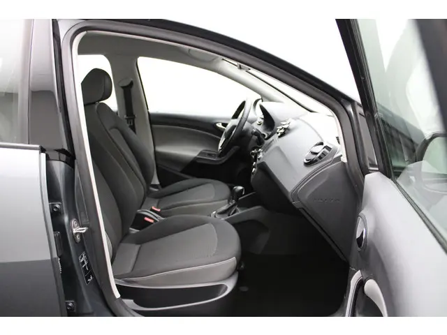SEAT Ibiza ST 1.0 EcoTSI Style Connect 2016 Benzine 21