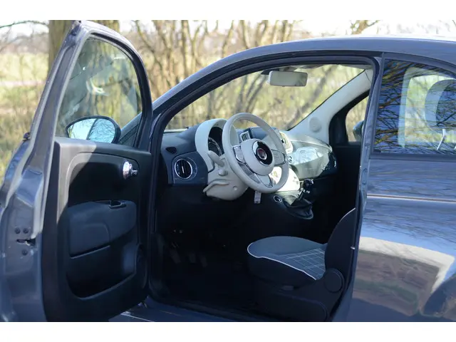 Fiat 500 1.0 Hybrid Rockstar 2021 Benzine 8