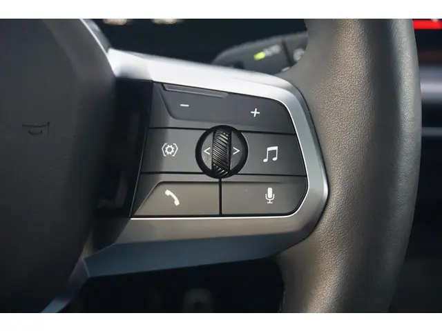 BMW iX1 eDrive20 2025 Elektrisch 19