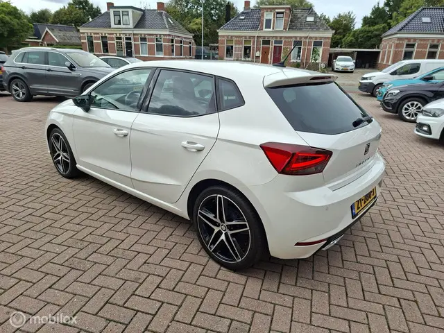 SEAT Ibiza 1.0 TSI FR Business Intense 2019 Benzine 5