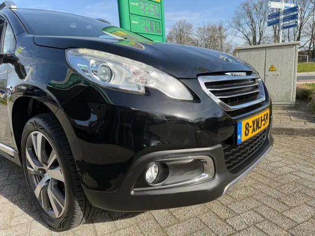 Peugeot 2008 1.6 VTi Allure 2e eigenaar nap 2014 Benzine 7