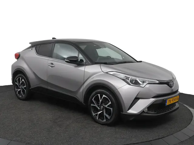 Toyota C-HR 1.2 Bi-Tone 2017 Benzine 14