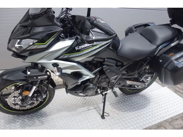 Kawasaki Versys 650 GRAND TOURER 2019 Benzine 18