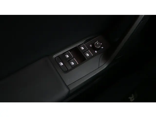 SEAT Leon 1.0 TSI FR Business 2023 Benzine 14