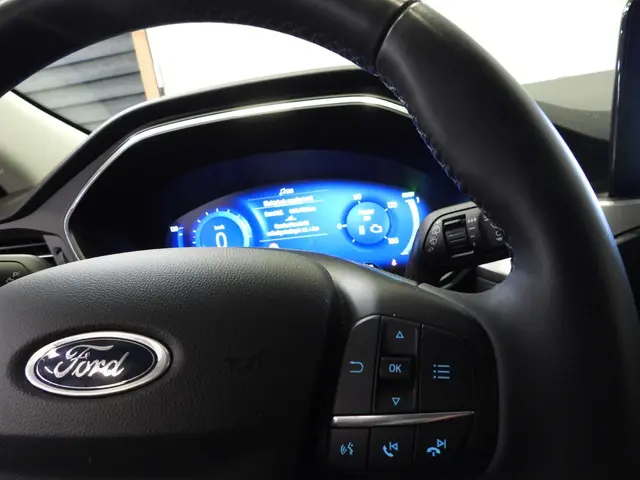 Ford Kuga 2.5 PHEV Plug-In Titanium 2021 Hybride Benzine 18