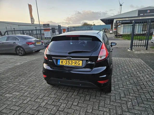Ford Fiesta 1.0 EcoBoost Titanium 2013 Benzine 6
