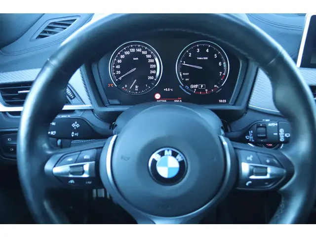 BMW X2 SDRIVE20I HIGH EXECUTIVE M-SPORT 2018 Benzine 34
