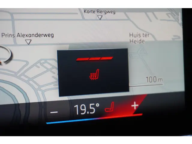 BMW i4 eDrive35 2025 Elektrisch 14