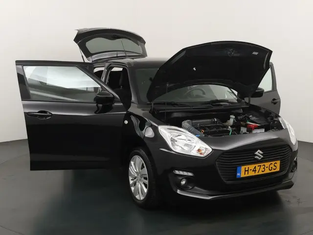 Suzuki Swift 1.2 Select Smart Hybrid 2020 Benzine 23