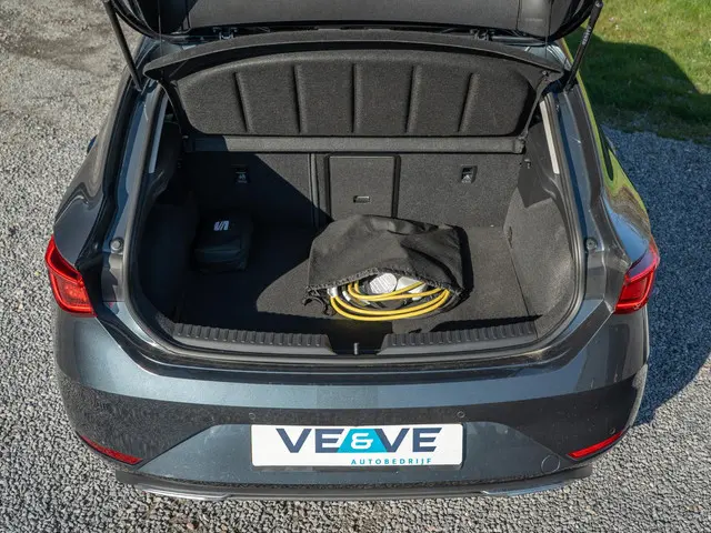 SEAT Leon 1.4 TSI eHybrid PHEV FR 2022 Hybride Benzine 29