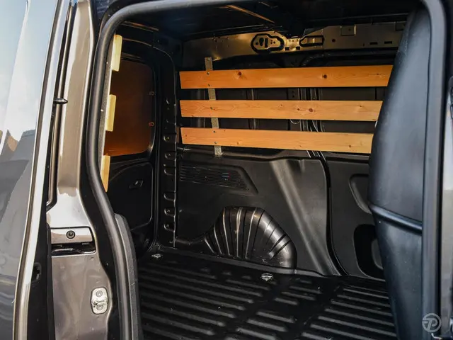 Peugeot Partner bestel 1.5 BlueHDI Premium 2021 Diesel 25