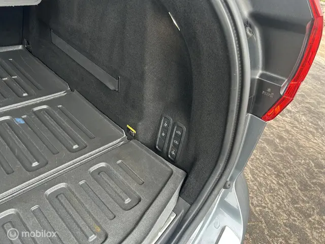 Volvo XC60 2.0 T6 AWD Inscription 2018 Benzine 8