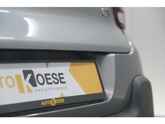 Citroën C3 PureTech 110 EAT6 Shine 2022 Benzine 4
