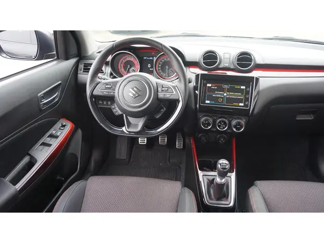 Suzuki Swift 1.4 Sport Smart Hybrid 2023 Benzine 9