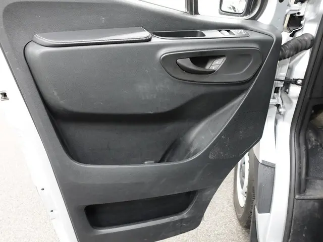 Mercedes-Benz Sprinter 140pk Automaat L2H1 2021 Diesel 14
