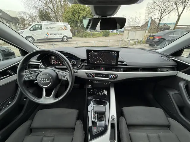 Audi A4 Avant 35 TFSI Advanced Edition 2022 Benzine 17