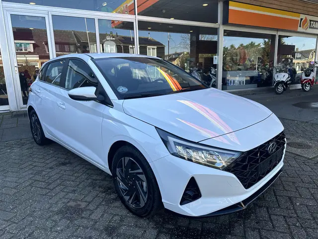 Hyundai i20 1.0 T-GDI Premium 2022 Benzine 6