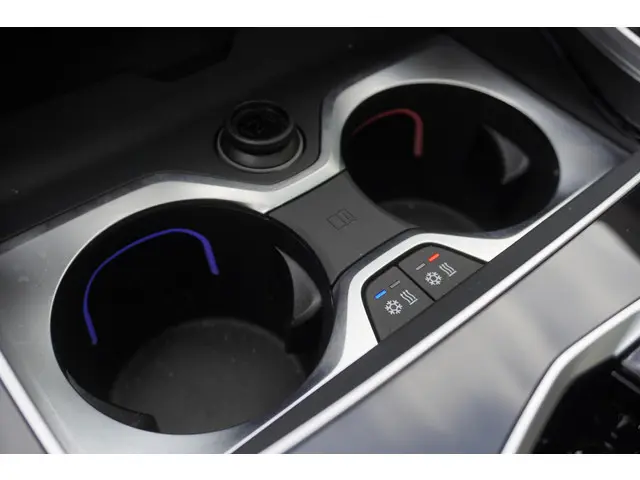 BMW X5 xDrive50e 2025 Hybride Benzine 38