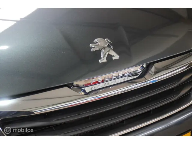 Peugeot 108 1.0 e-VTi Allure TOP! 2018 Benzine 6