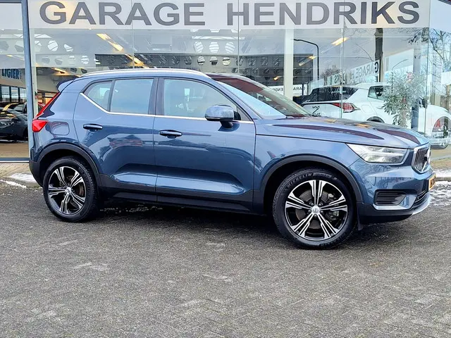 Volvo XC40 1.5 T5 Recharge R-Design 2022 Hybride Benzine 6