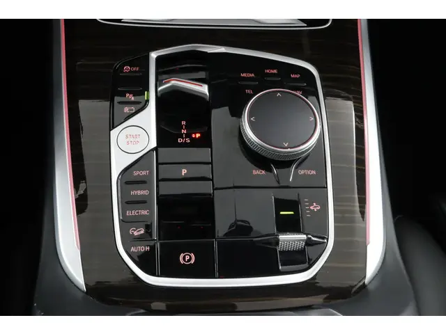 BMW X5 xDrive50e 2025 Hybride Benzine 20