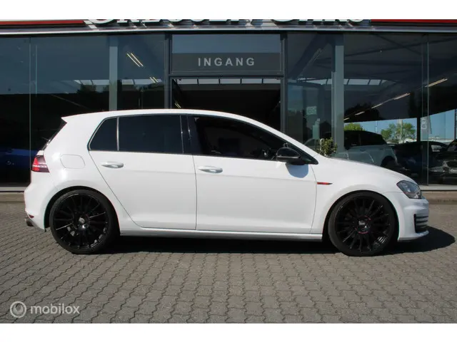 Volkswagen Golf 2.0 TSI GTI 2013 Benzine 11