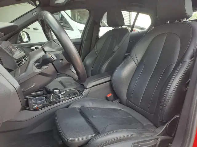 BMW 1 Serie 118i High Executive 2019 Benzine 24