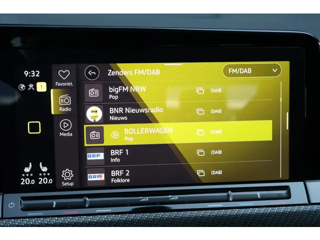 Volkswagen Golf 1.5 eTSI R-Line Business 2021 Benzine 25