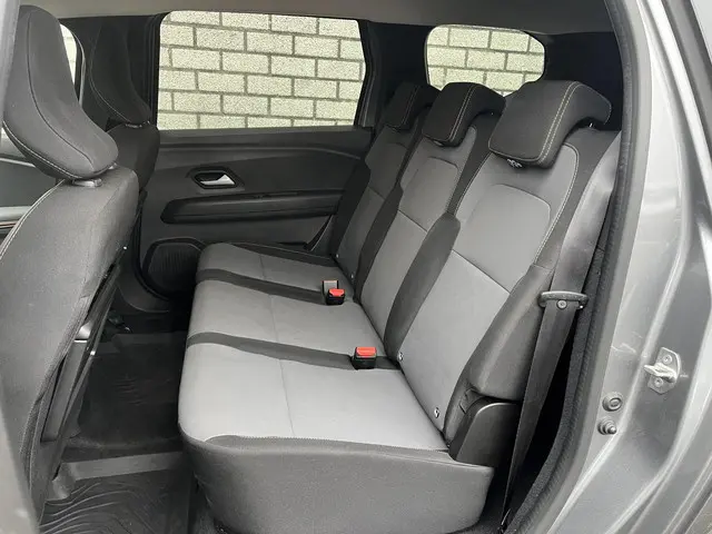 Dacia Jogger 1.0 TCe 100 ECO-G Extreme 5p. 2023 LPG/Gas 8